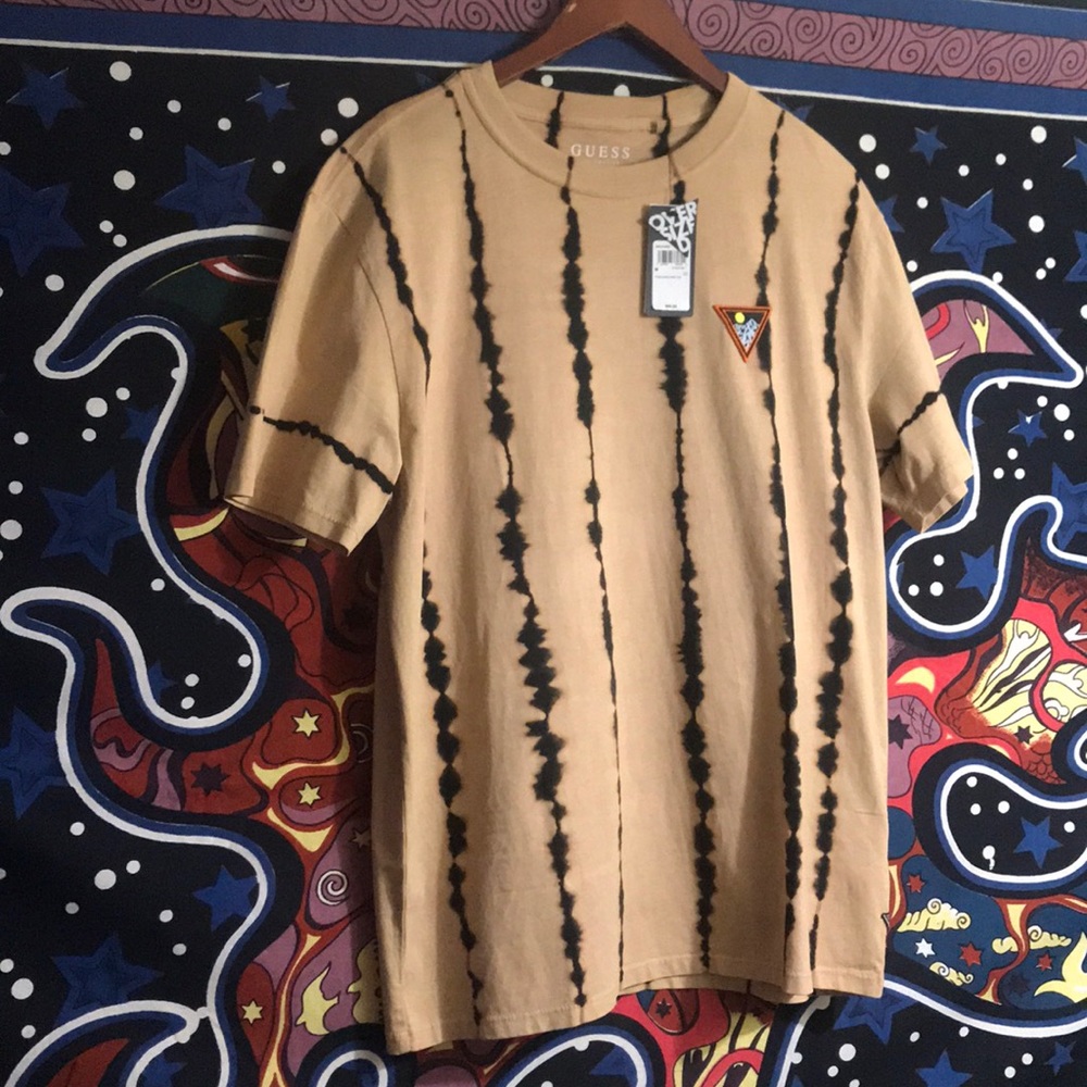 Guess OverSized Bleaced Wash Crew